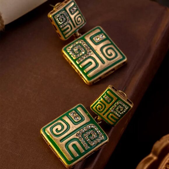 Vintage Gold Green Enamel Geometric Drops - Picture 5 of 5